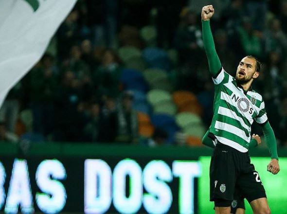 Bas Dost reage às agressões