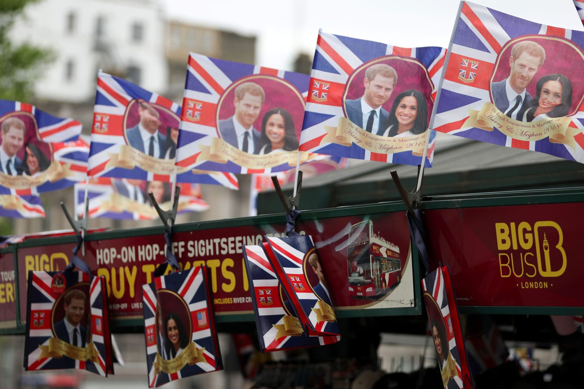 Veja como Londres se está a preparar para o casamento real |FOTOGALERIA