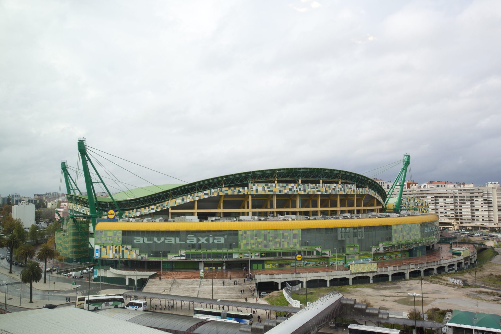 Sporting reage à saída de patrocinador