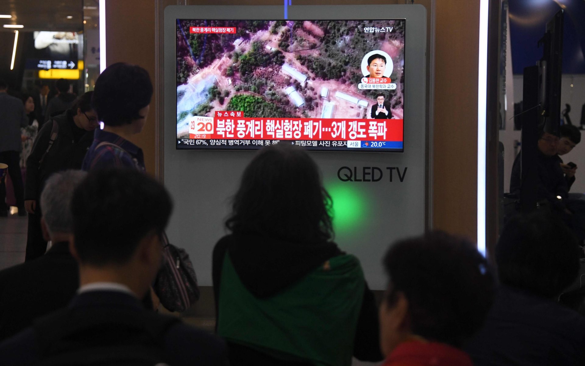 Coreia do Norte destrói local de testes nucleares