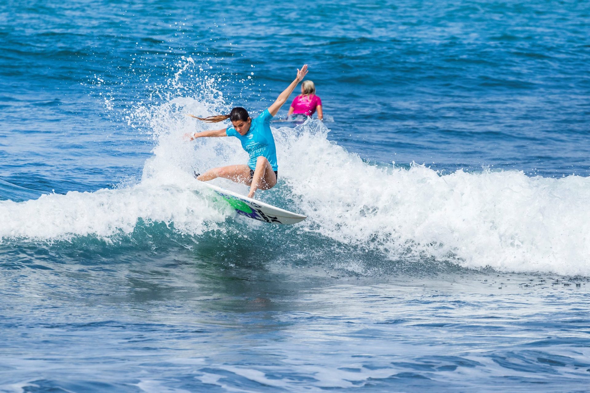 Women’s World Tour. Carol Henrique garante vaga no Bali Pro, na Indonésia