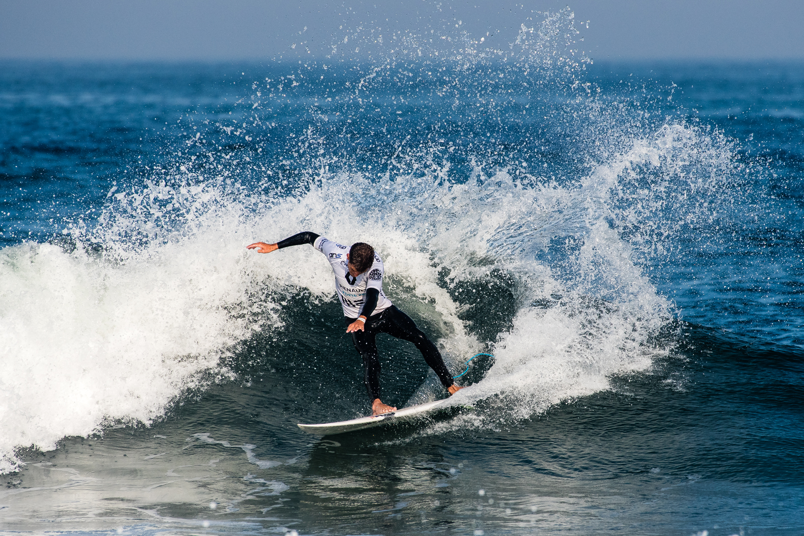 Surf. Marlon Lipke e Teresa Bonvalot vencem o Renault Porto Pro