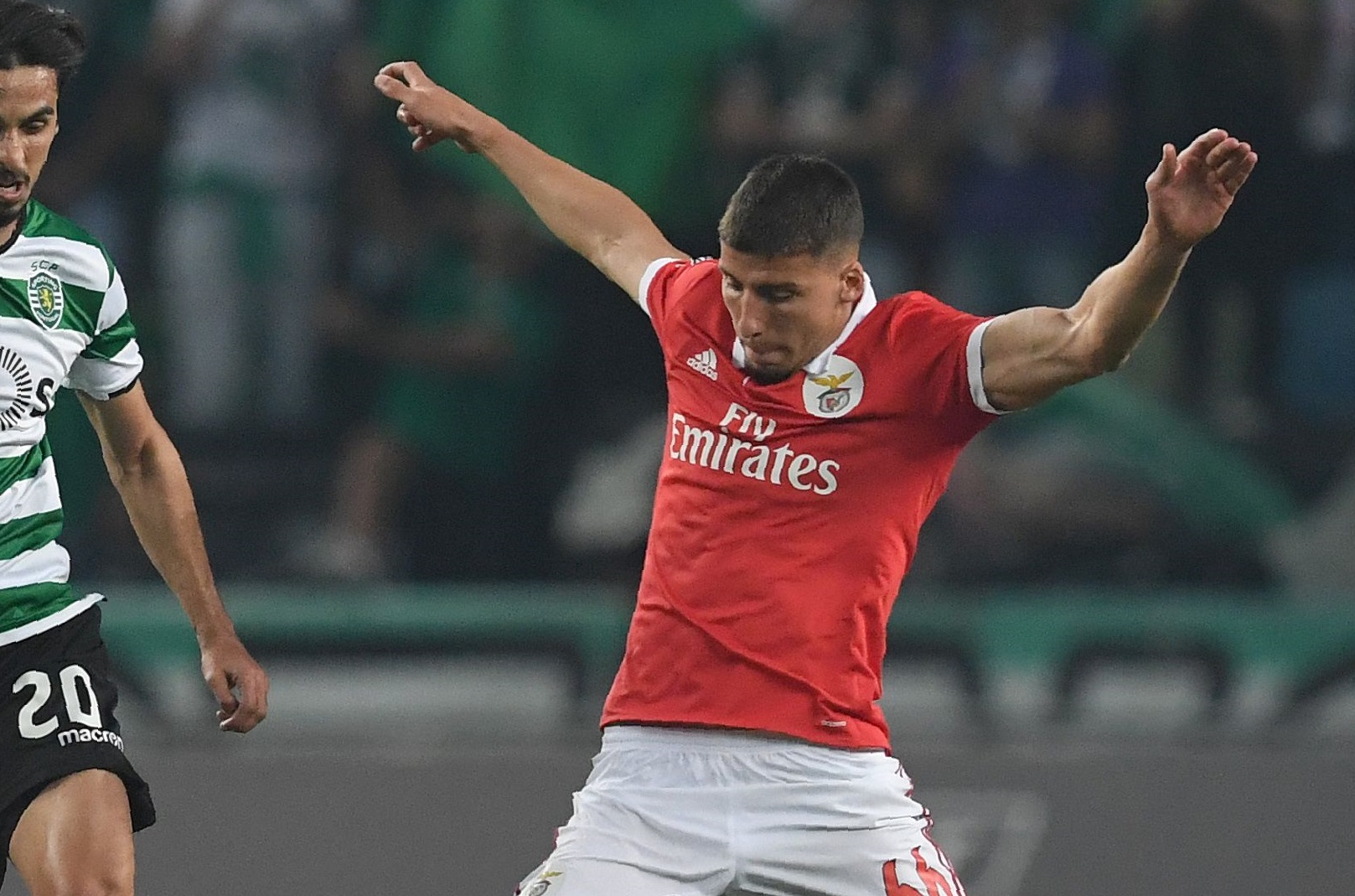 Liga. Rúben Dias suspenso dois jogos; Benfica contra-ataca