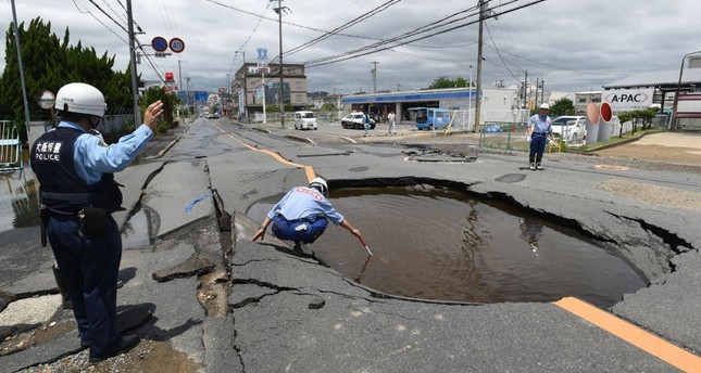 Sismo provoca três mortos no Japão