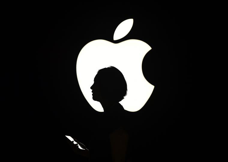 Apple multada em 9 milhões depois de ser acusada de enganar clientes