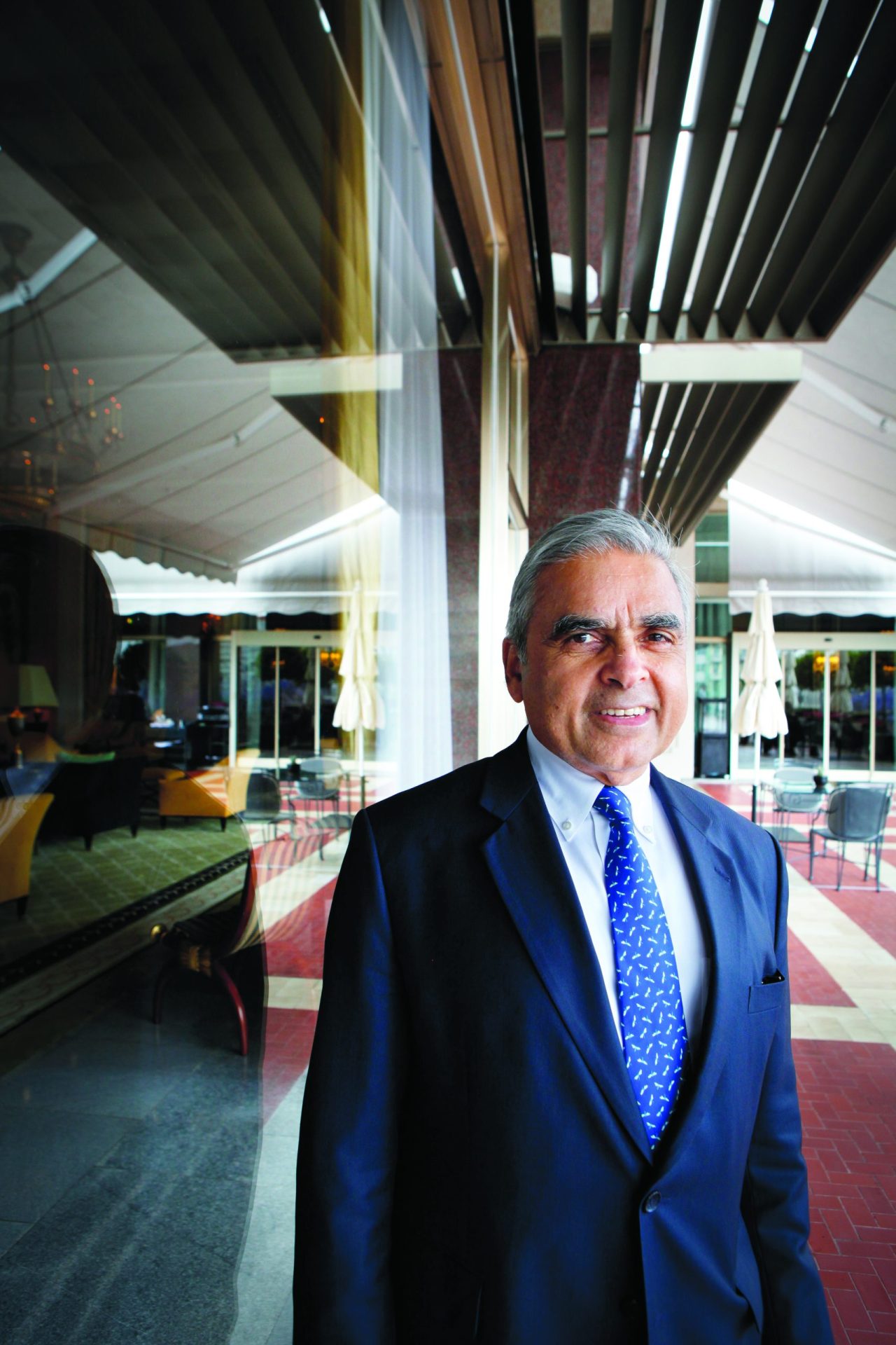 Kinshore Mahbubani. “O domínio do mundo pelo Ocidente está a terminar muito rapidamente”