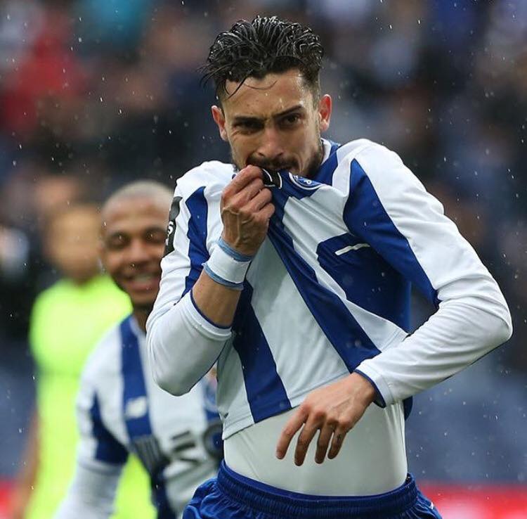 Liga. Penálti dá triunfo ao FC Porto aos 90’+5′