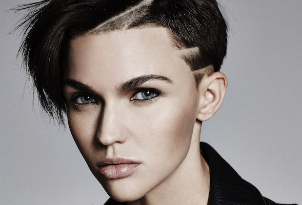 Ruby Rose, a nova batwoman, deixa o Twitter após críticas à sexualidade