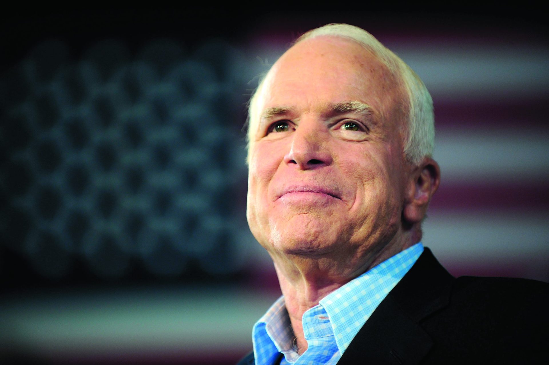 EUA. John McCain, patriota para uns, falcão para outros