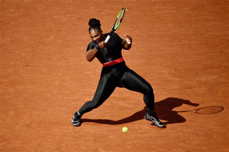 O novo fato de Serena Williams, depois das restrições de Rolland Garros