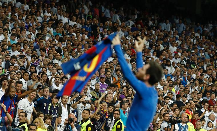 FC Barcelona-Real Madrid. Clássico adiado devido a confrontos independentistas