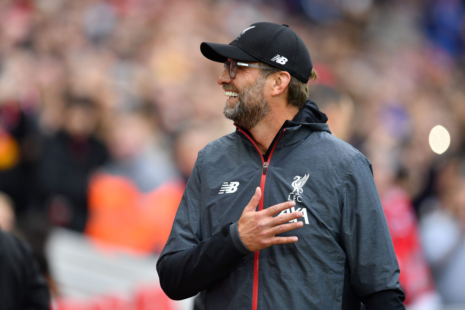 Inglaterra. Nuno candidata-se ao título de melhor amigo de Klopp