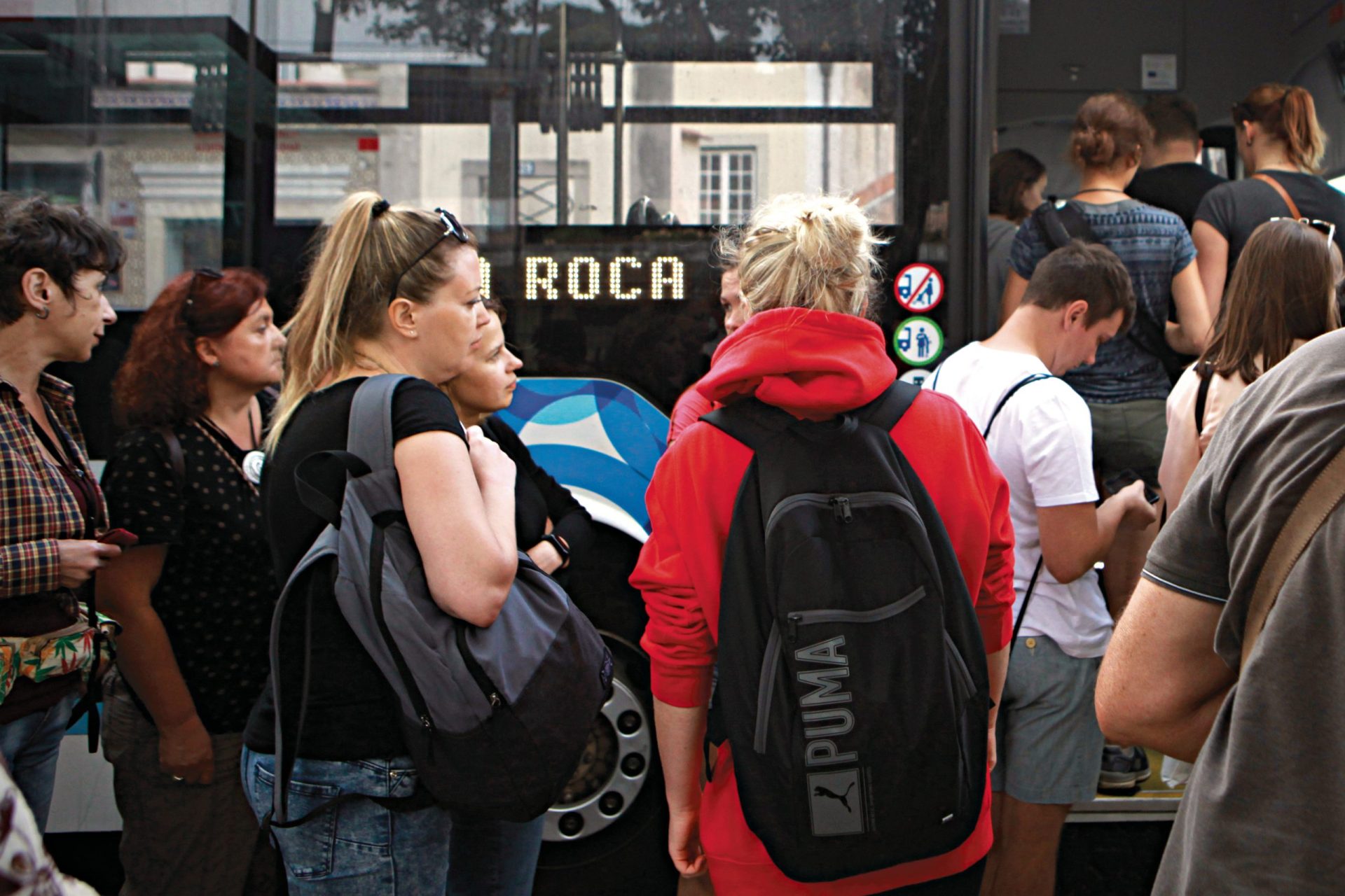 Sintra. Do IC19 à Pena são 15 minutos de tuktuk (a gasolina…)