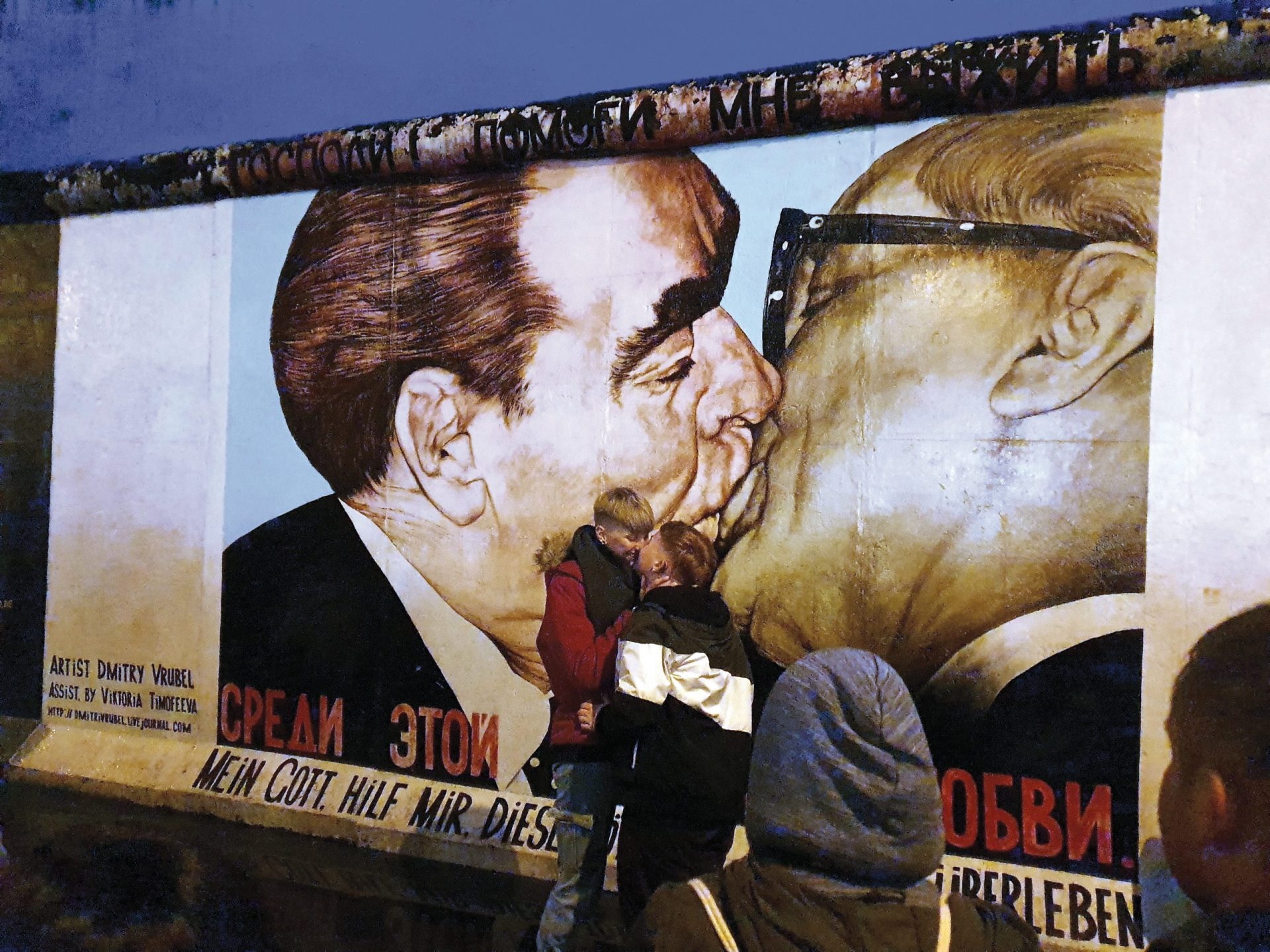 Muro de Berlim. “No fundo, somos todos os mesmos”