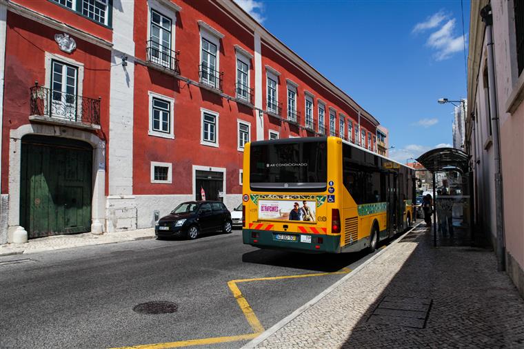 Menos dinheiro para o passe ajuda a acalmar o caos  nos transportes públicos