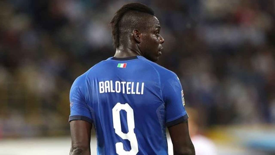 Balotelli: “Chega de engolir. Chega!”