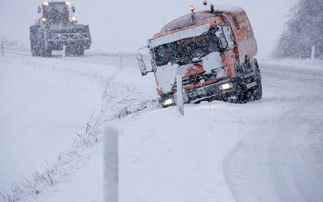 Mau tempo causa 26 mortos na Europa. Áustria em alerta máximo