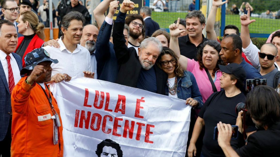 François Hollande reage a libertação de Lula da Silva