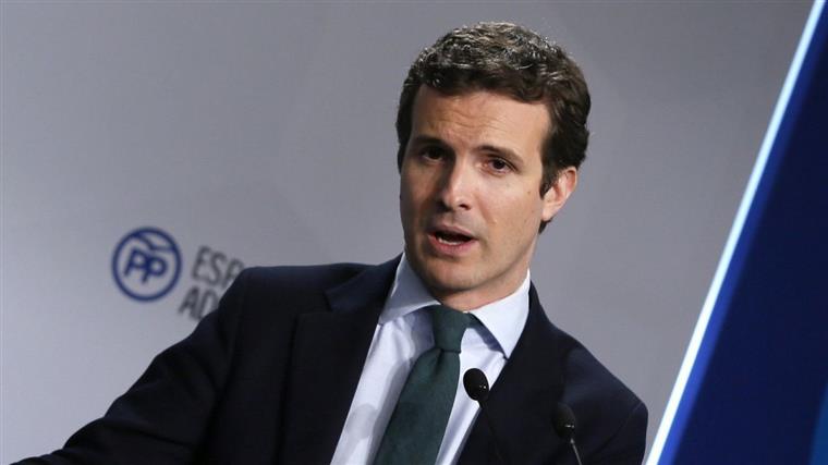 Espanha. Casado apela ao eleitorado do Vox com discurso bem à direita