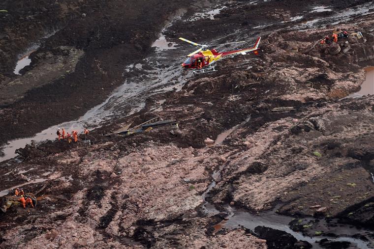 Nove vítimas mortais e mais de 200 desaparecidos no Brasil