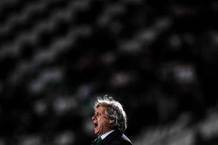 Jorge Jesus pode estar de saída do Al Hilal