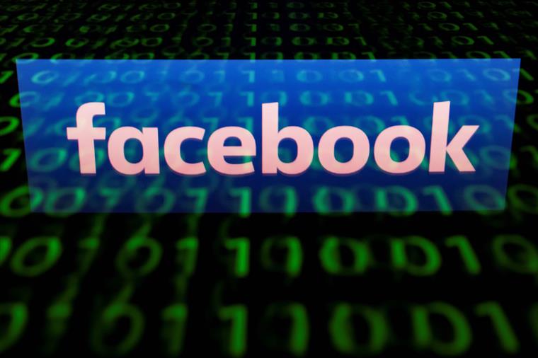 Facebook pagou a jovens e adultos para dados pessoais