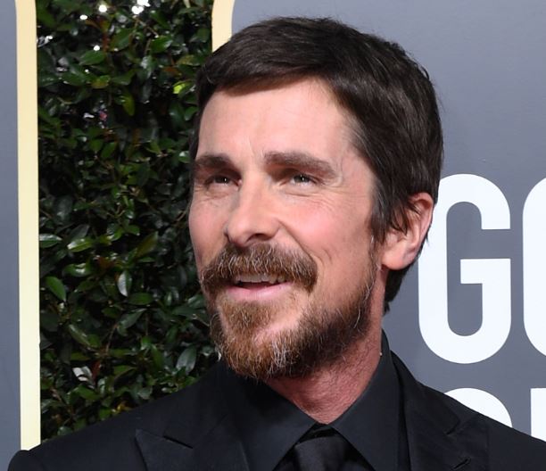 Christian Bale agradece a Satanás pelo seu papel como Dick Cheney | VÍDEO
