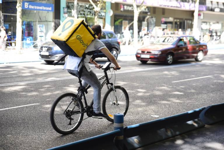 Glovo expande negócio para Queluz, Mira-Sintra e Vila Nova de Gaia