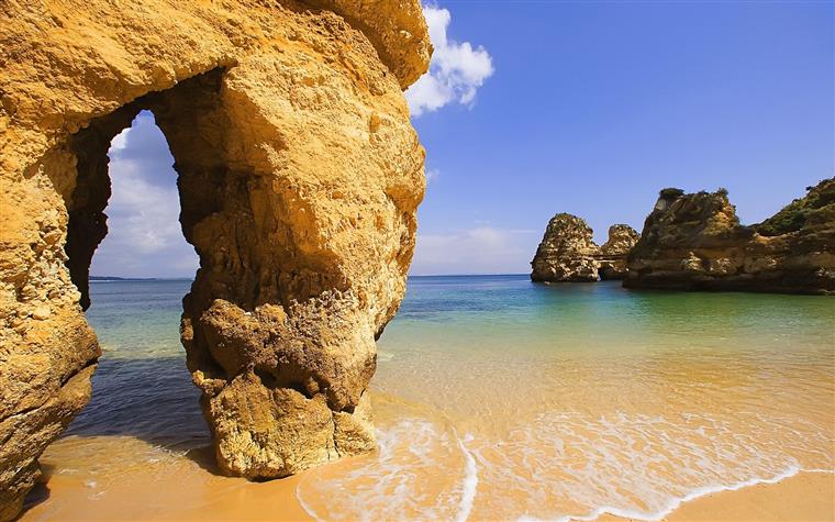 Turismo: Taxa de ocupação média no Algarve diminui em janeiro