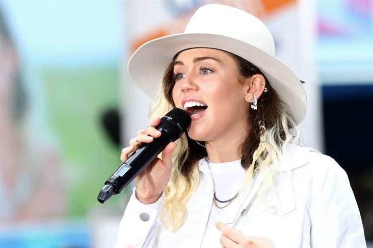 Miley Cyrus ‘mudou de nome’