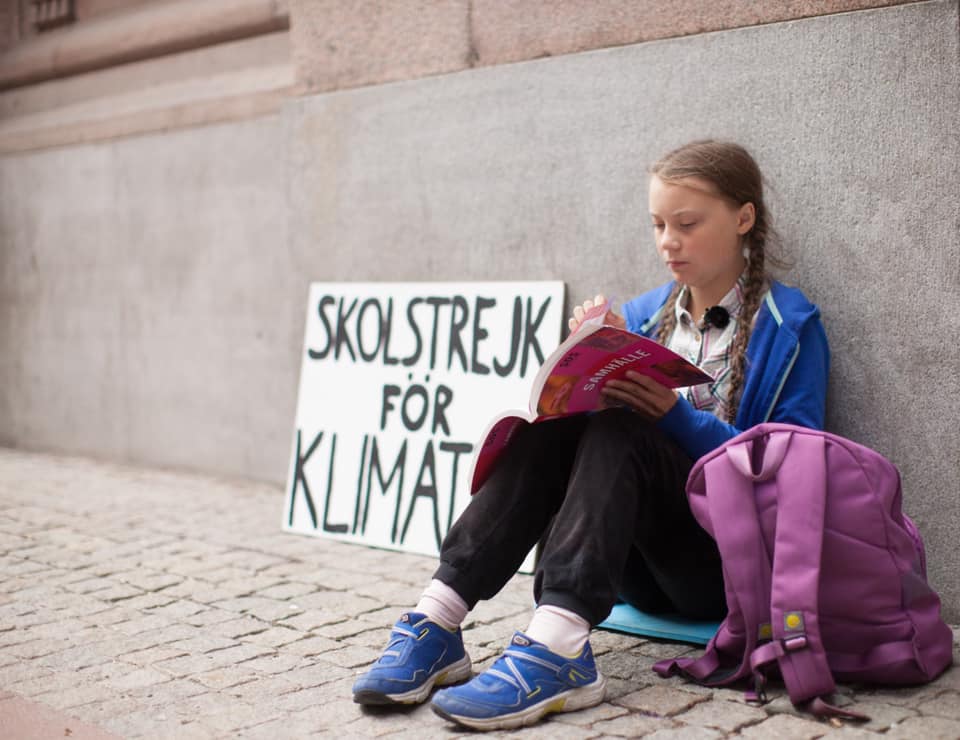 Jovem sueca que inspirou as greves climáticas está nomeada para o Nobel da Paz