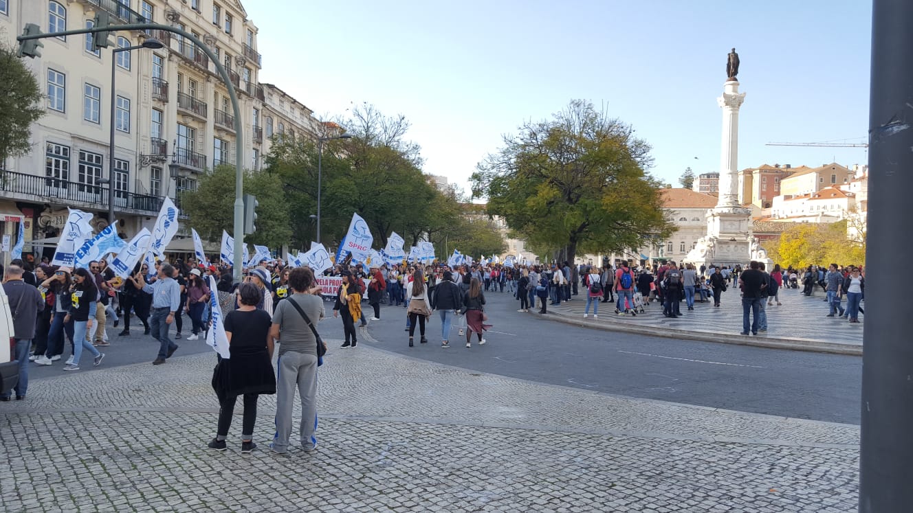 Professores saíram à rua | FOTOGALERIA