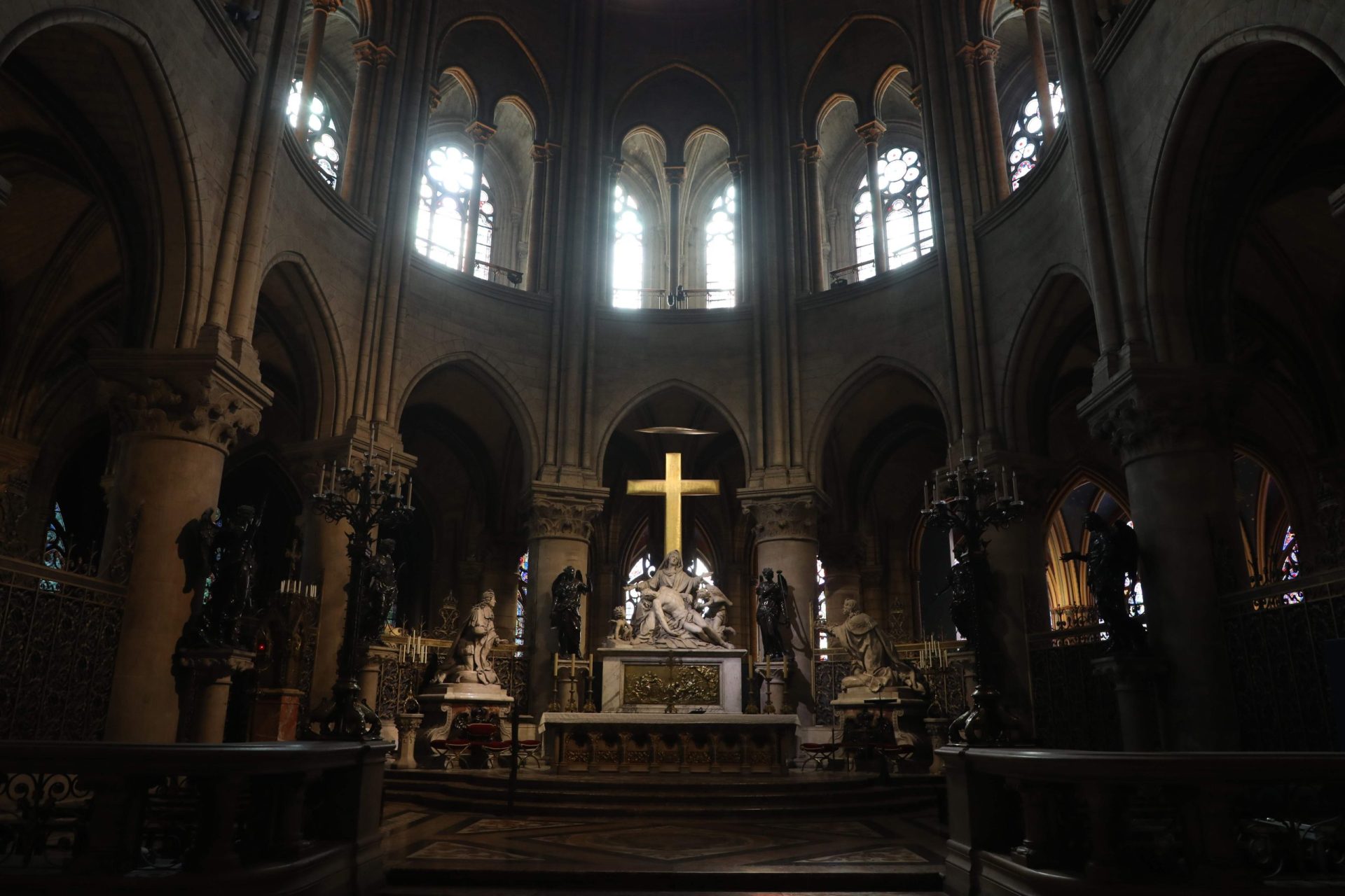 Notre-Dame. Uma perda para sempre ou uma catedral que voltará a ser o que era?