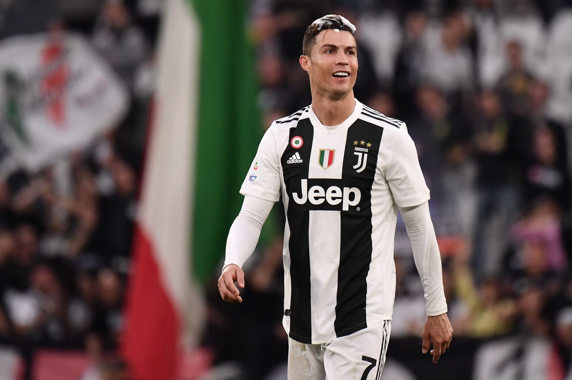 Ronaldo confirma continuação na Juventus