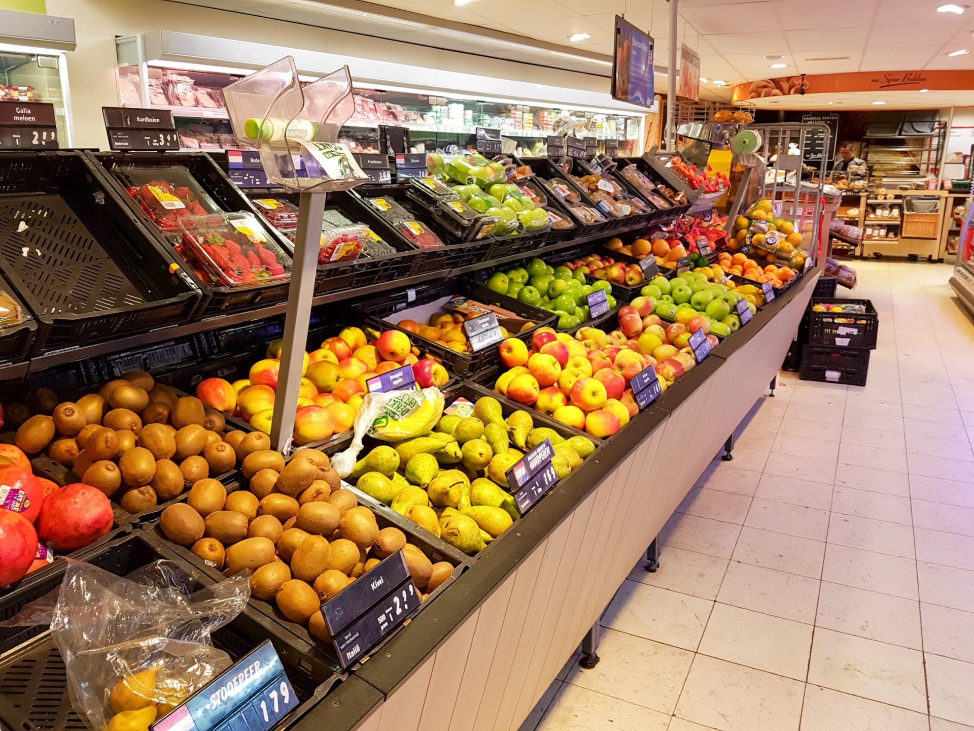 Greve de trabalhadores pode encerrar supermercados hoje