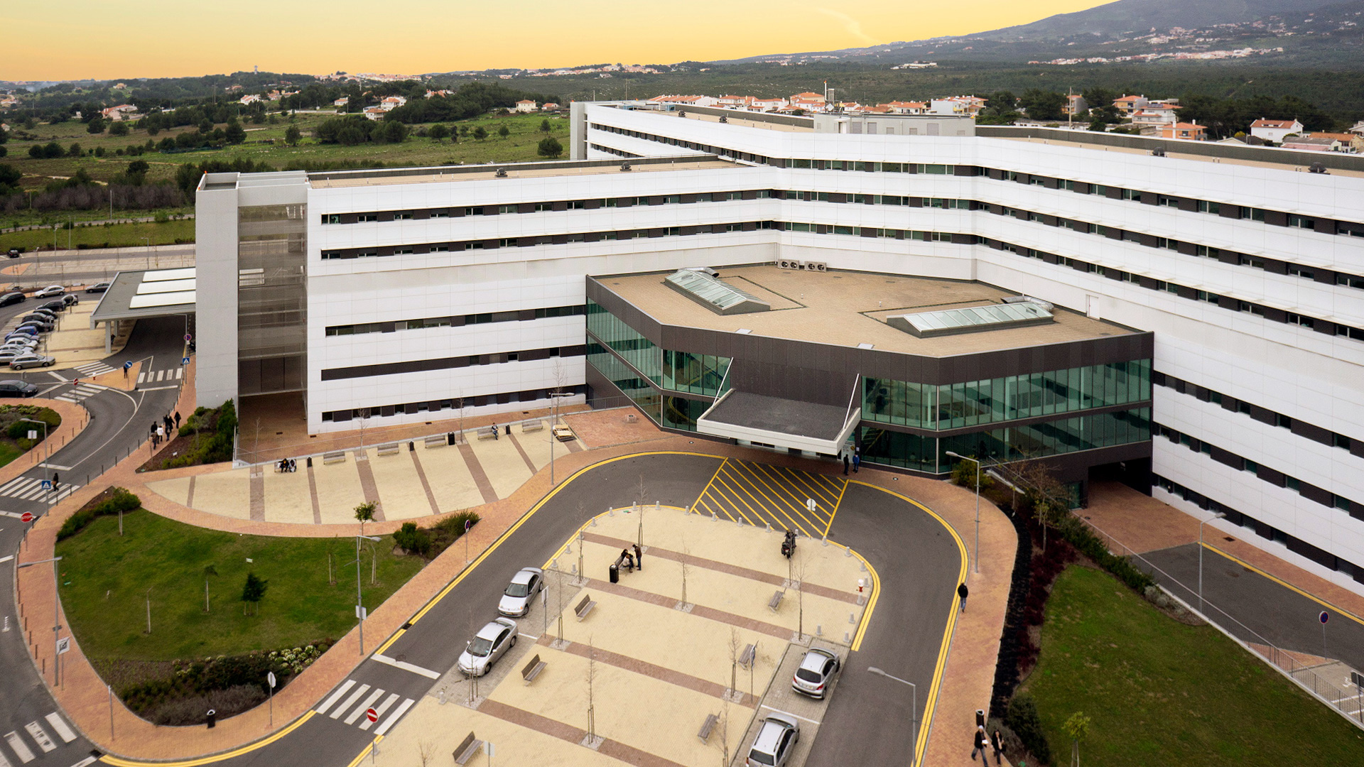 Hospital de Cascais está a “cooperar totalmente” com as autoridades