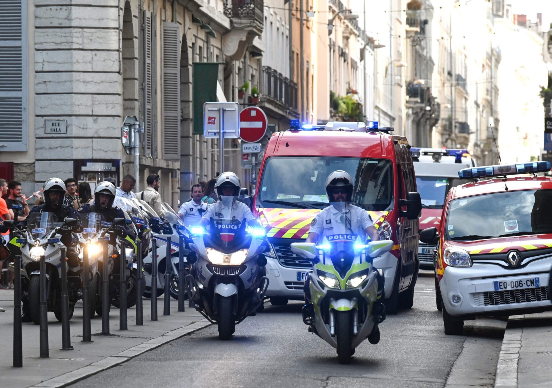 Detidos três suspeitos do ataque de Lyon