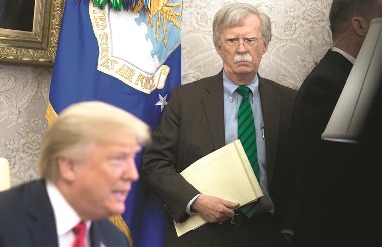 Estados Unidos. Bolton continua a escalada de tensões com o Irão