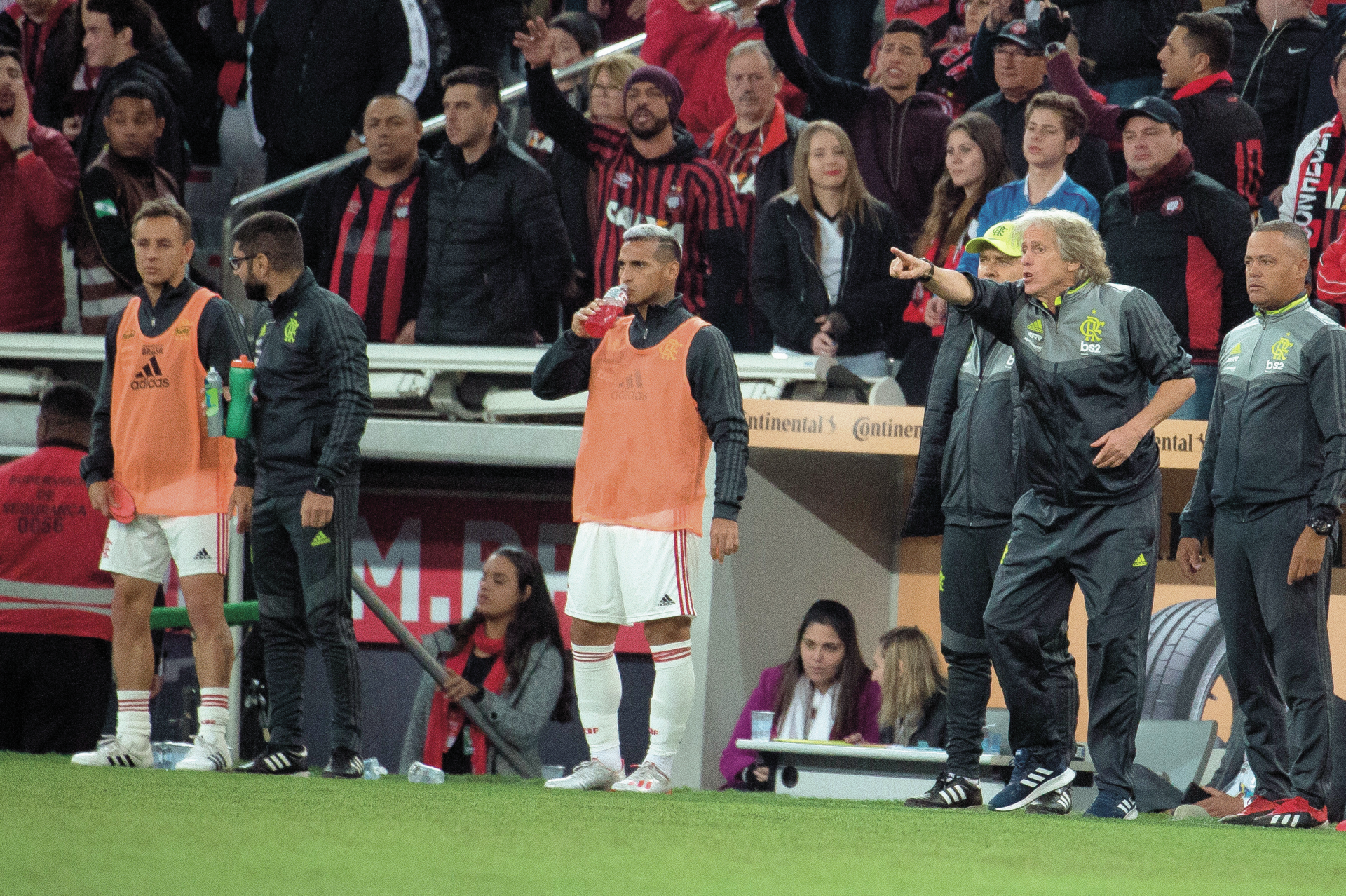 Taça do Brasil. Jorge Jesus arranca com empate, segue-se a estreia  no Brasileirão