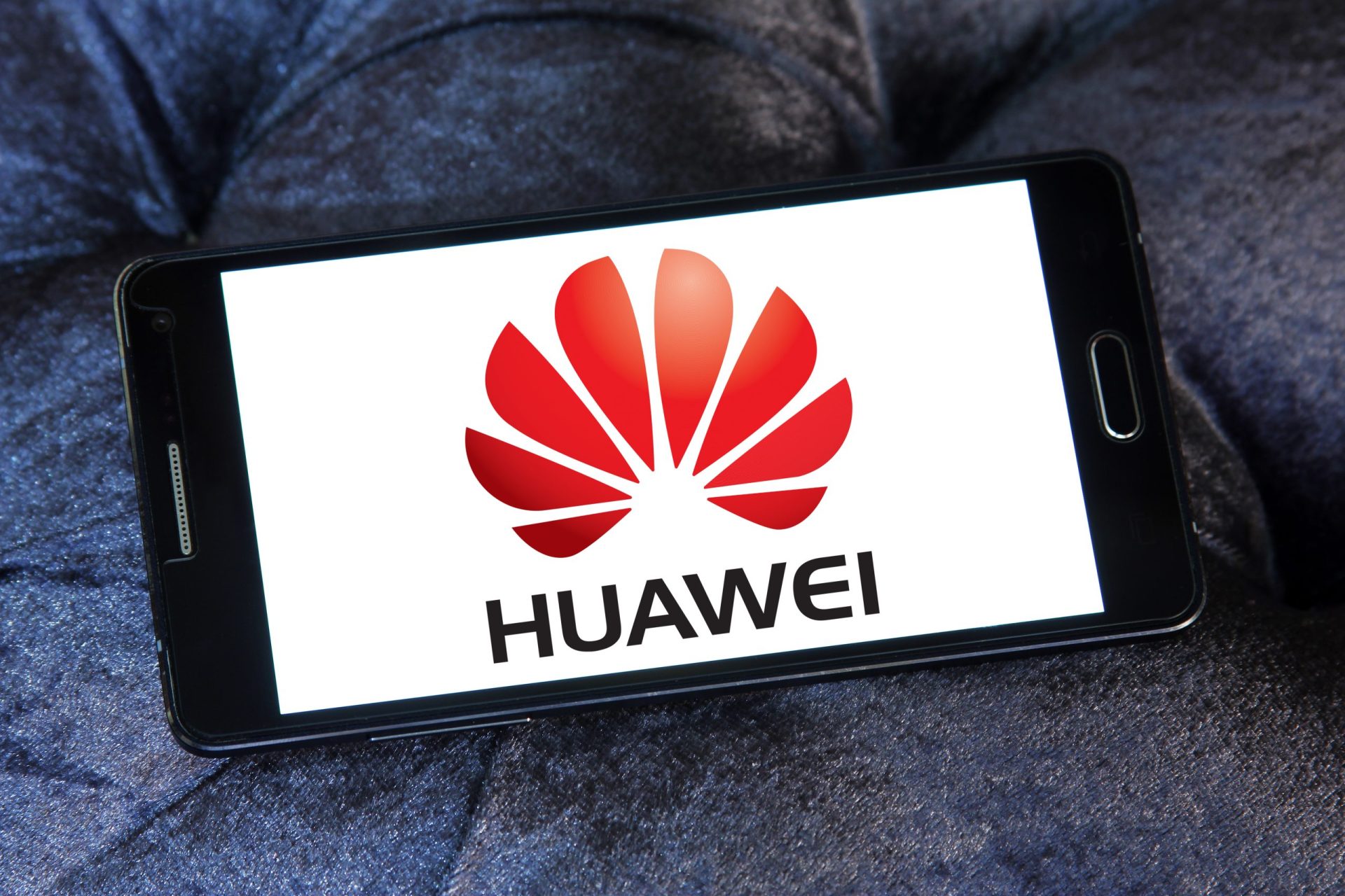 Huawei pede a Bruxelas para não decidir nada com base em “boatos”