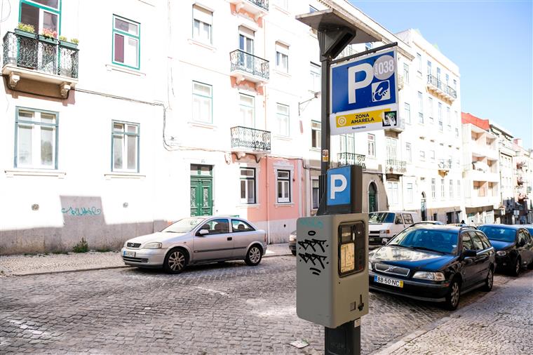 EMEL. PSD quer fiscalização noturna