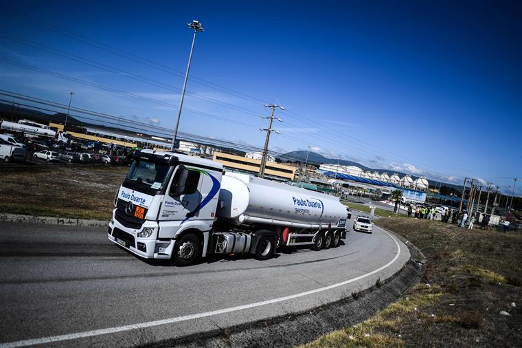 Sindicato Motoristas de Mercadorias desconvoca greve