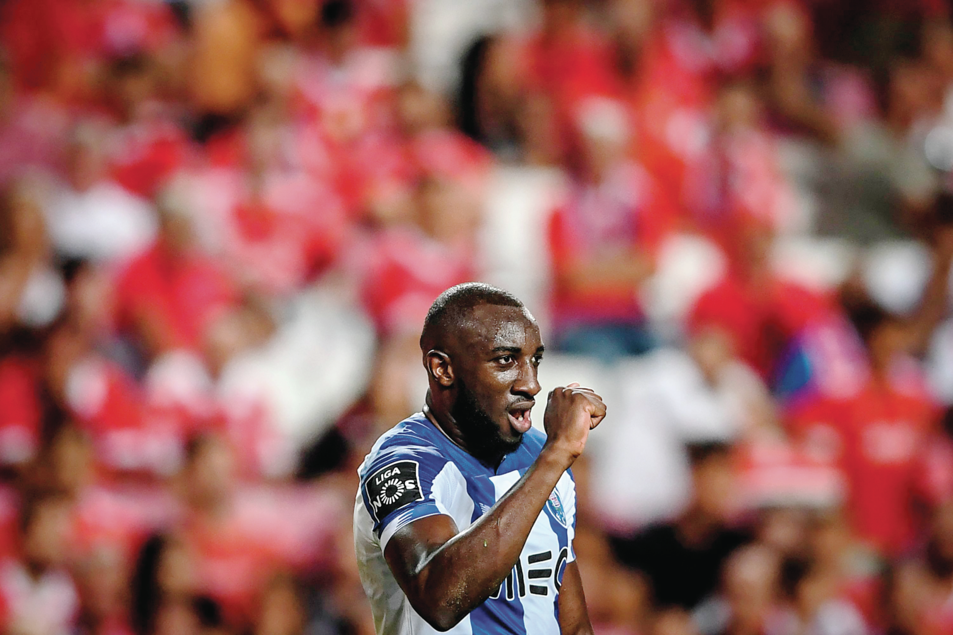 Benfica-FC Porto.  A nova Luz brilha mais  para o lado do dragão