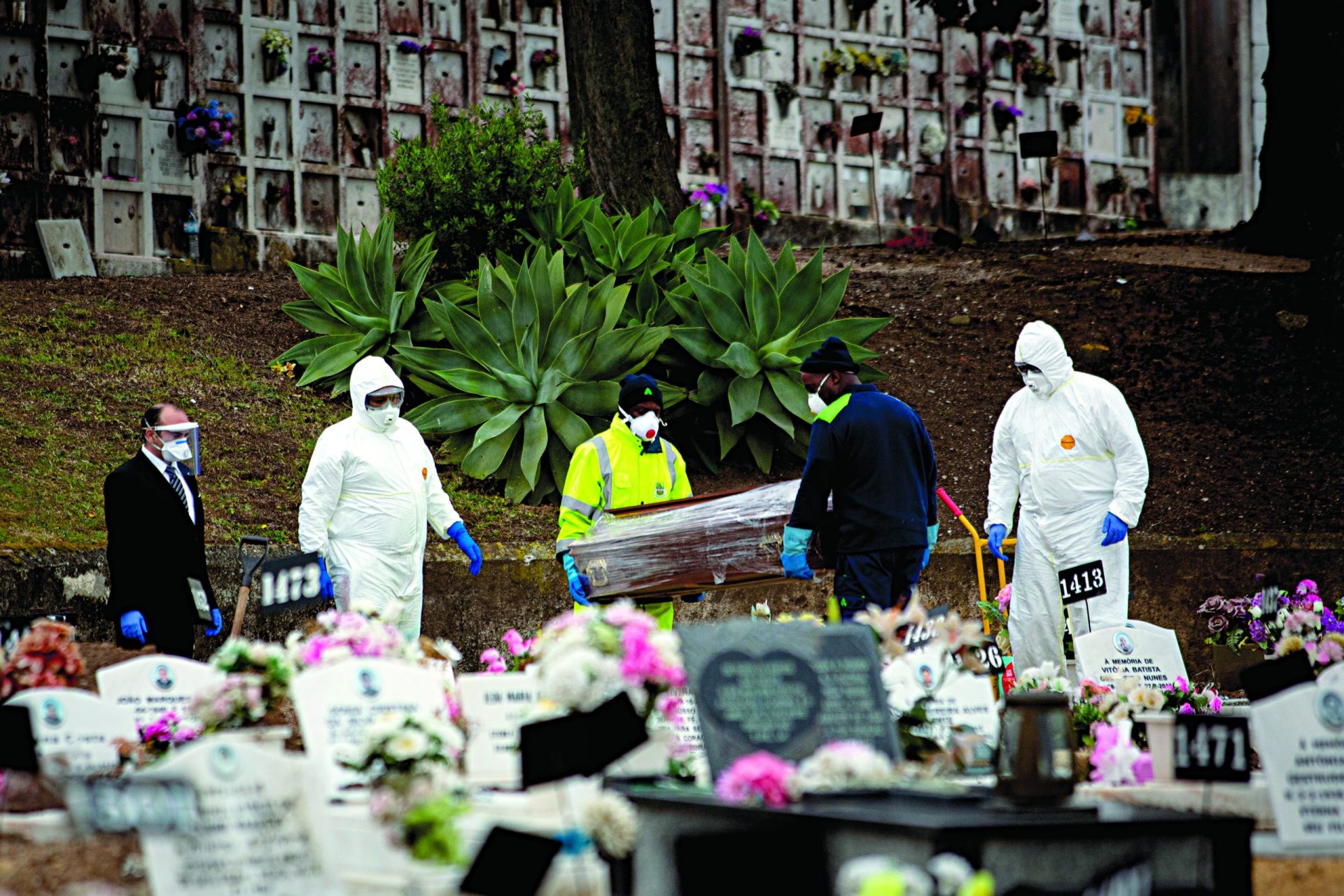 Covid-19. Em  15 dias, novembro  já ultrapassou  as mortes de abril