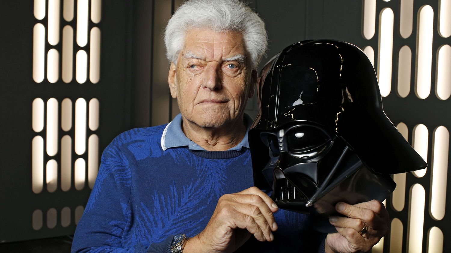 Morreu Dave Prowse, o corpo da mais negra das sombras: Darth Vader