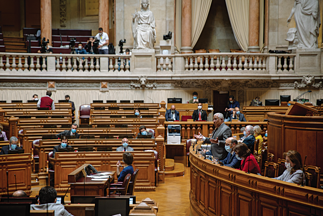 Parlamento. Regresso ao estado de emergência aprovado esta semana