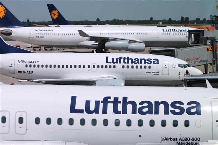 Lufthansa com prejuízos de quase seis mil milhões até setembro