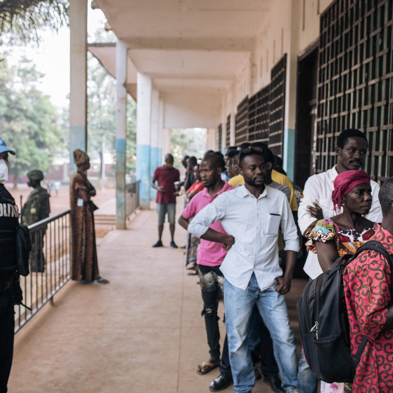 República Centro-Africana. Elevada participação eleitoral apesar de tiroteios