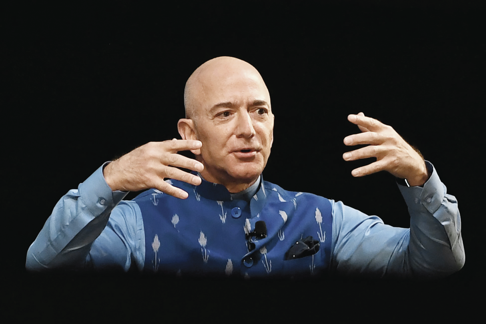 Jeff Bezos compra a casa mais cara de sempre da Califórnia