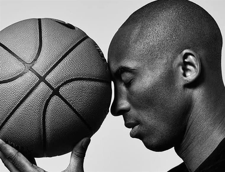 Kobe Bryant morreu vítima de múltiplos traumatismos, segundo relatório